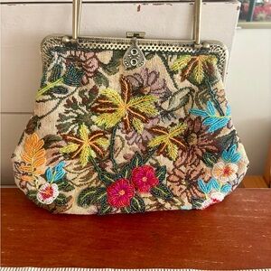 Vintage Floral Embroidered Women's Bag